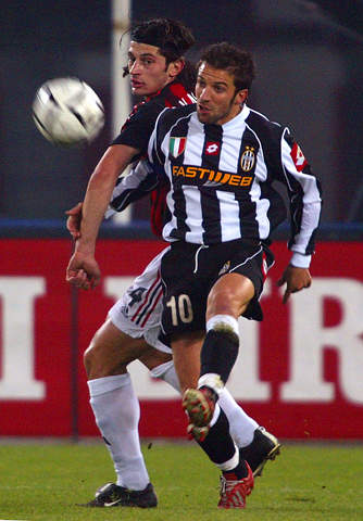 LCK官宣季前启航赛活动：Faker和Deft做队长选人打表演赛