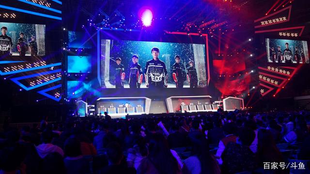 【资讯】这就是牌面，s1mple选手资料页面访问量位列2020年榜首