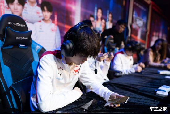 大陆致敬中国玩家：揭秘《PUBG》新地图“荣都”背后的故事