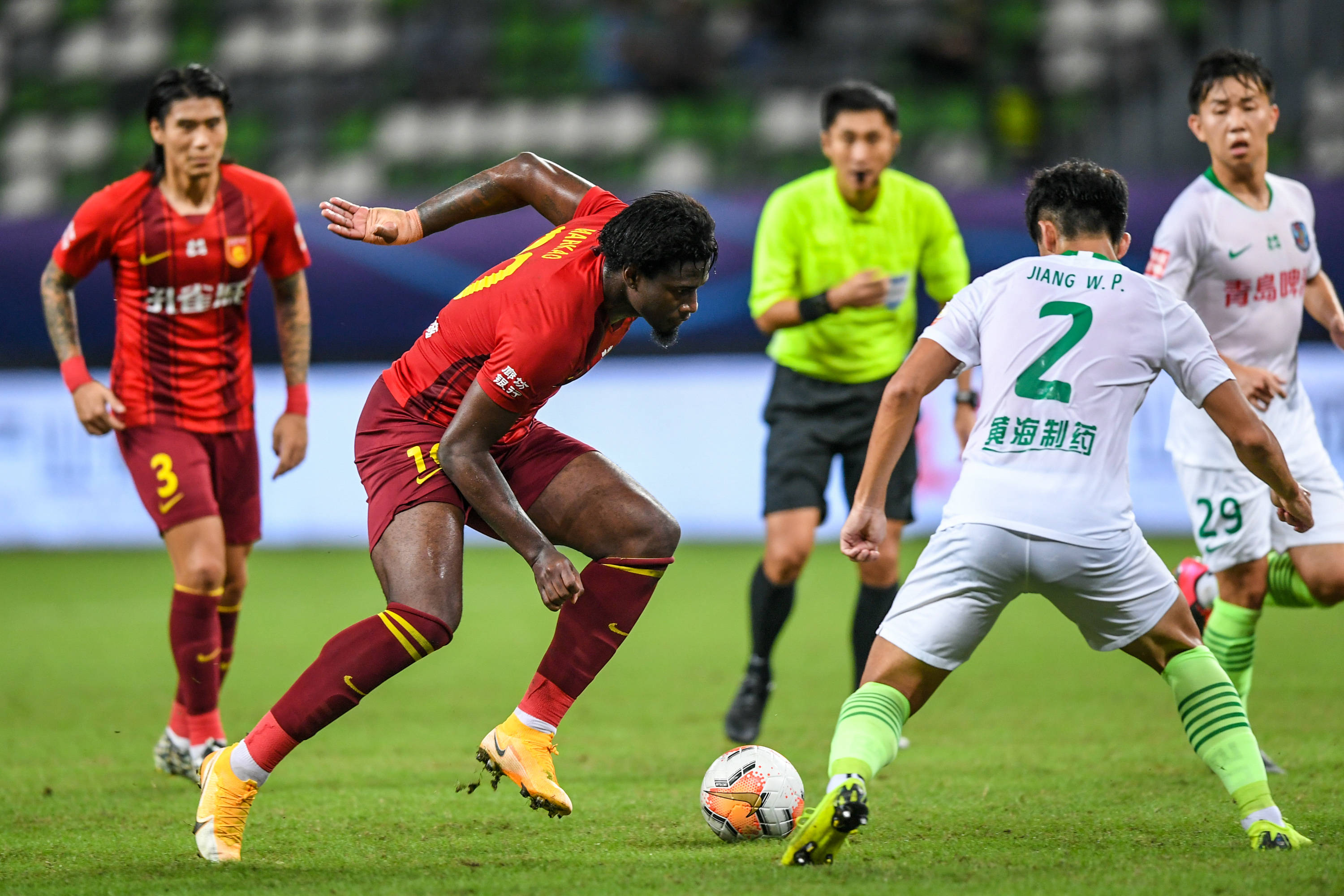 Liquid和FaZe在PGL布加勒斯特2025的首场比赛中遭遇失利